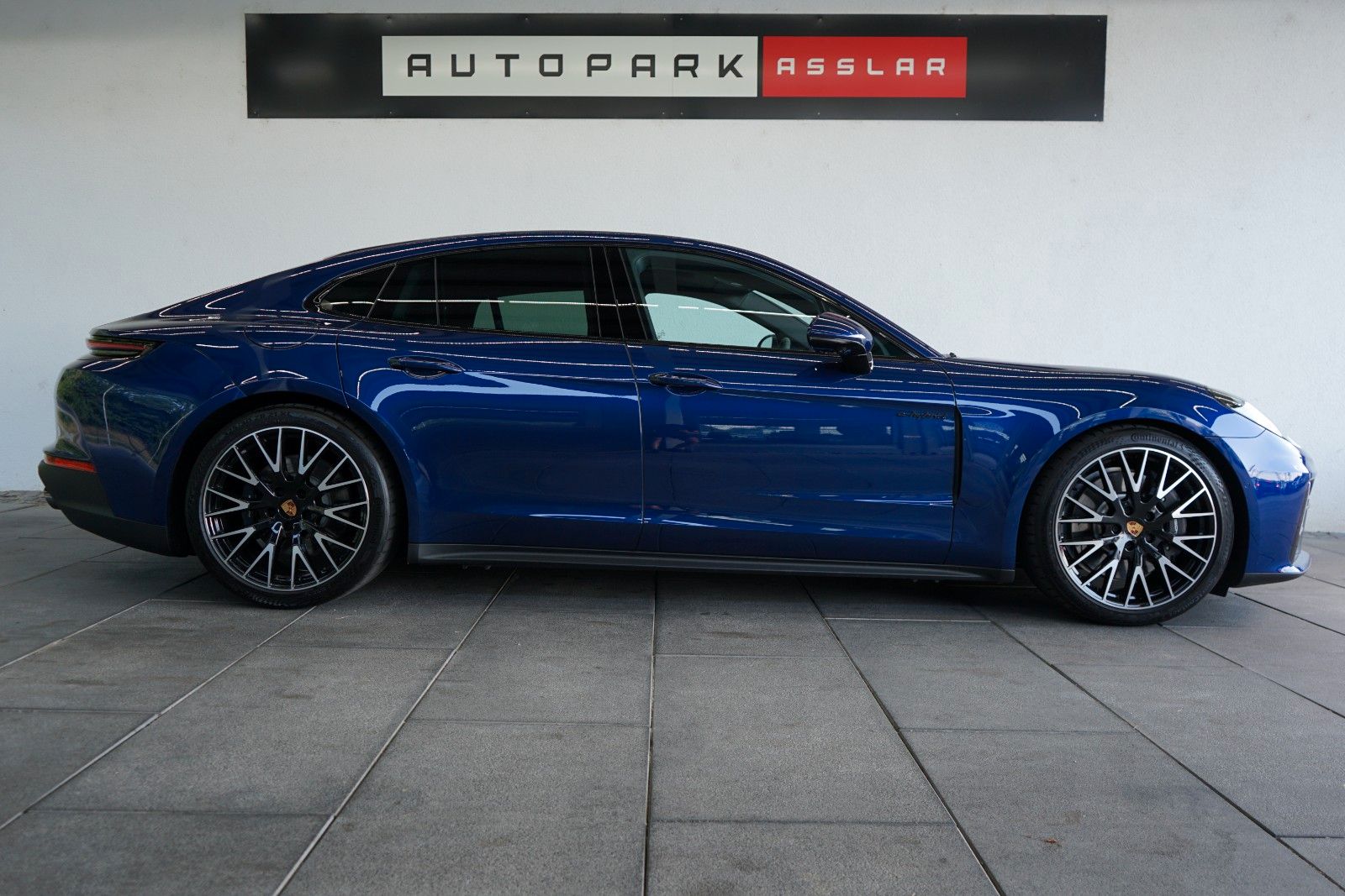 PORSCHE Panamera 4 E-Hybrid/Pepita/SpAbgas/Pano/HUD/21z