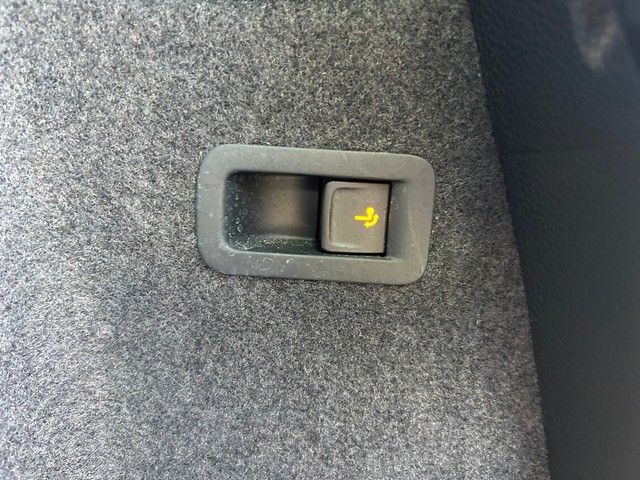Fahrzeugabbildung SKODA Karoq 2.0TDI Clever LED+TEMPOMAT+AHK+NAVI+++