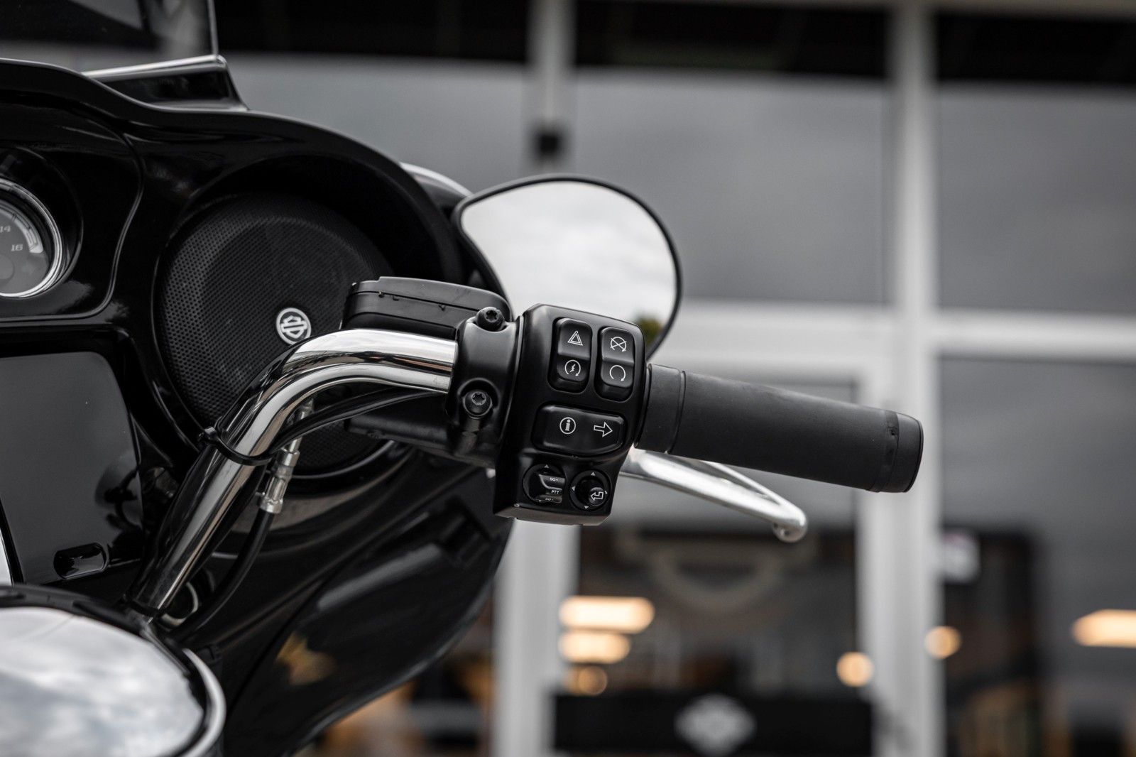 Fahrzeugabbildung Harley-Davidson E-Glide Ultra 103 cui FLHTKL - Kesstech -