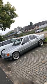Mercedes-Benz Mercedes Benz W201 190e Silber - Mercedes-Benz 190 in Duisburg