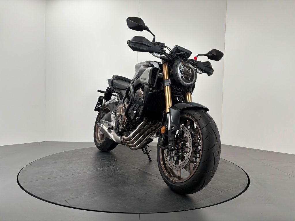 Fahrzeugabbildung Honda CB 650 R *NEUWERTIG *SERVICE FRISCH