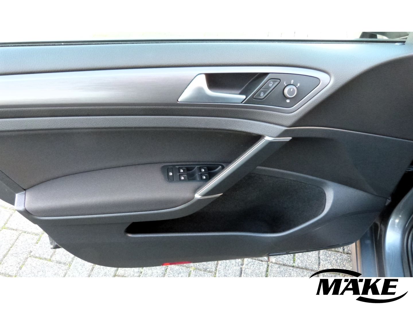 e-Golf Navigation, LED, CCS-Ladedose, SHZ, PDC+,