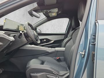 Peugeot 3008 1.2 145 Allure 360+Kam.+KeyLess+LED+Navi