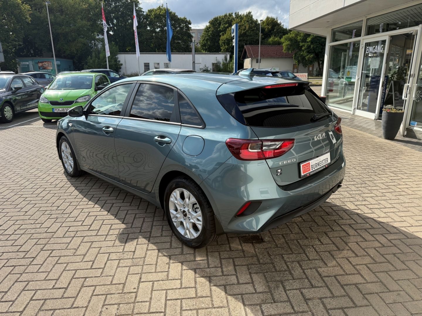 KIA Ceed 1.5 Mild-Hybrid EU6e 1,5 T-GDI LX Plus SPEC - Image 4