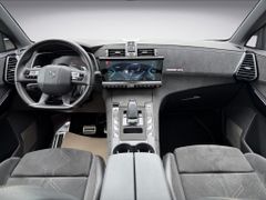 Fahrzeugabbildung DS Automobiles DS 7 Crossback 225 E-Tense Performance Line +