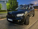 Jeep Grand Cherokee über 300 ps - Jeep Grand Cherokee in Wiesbaden