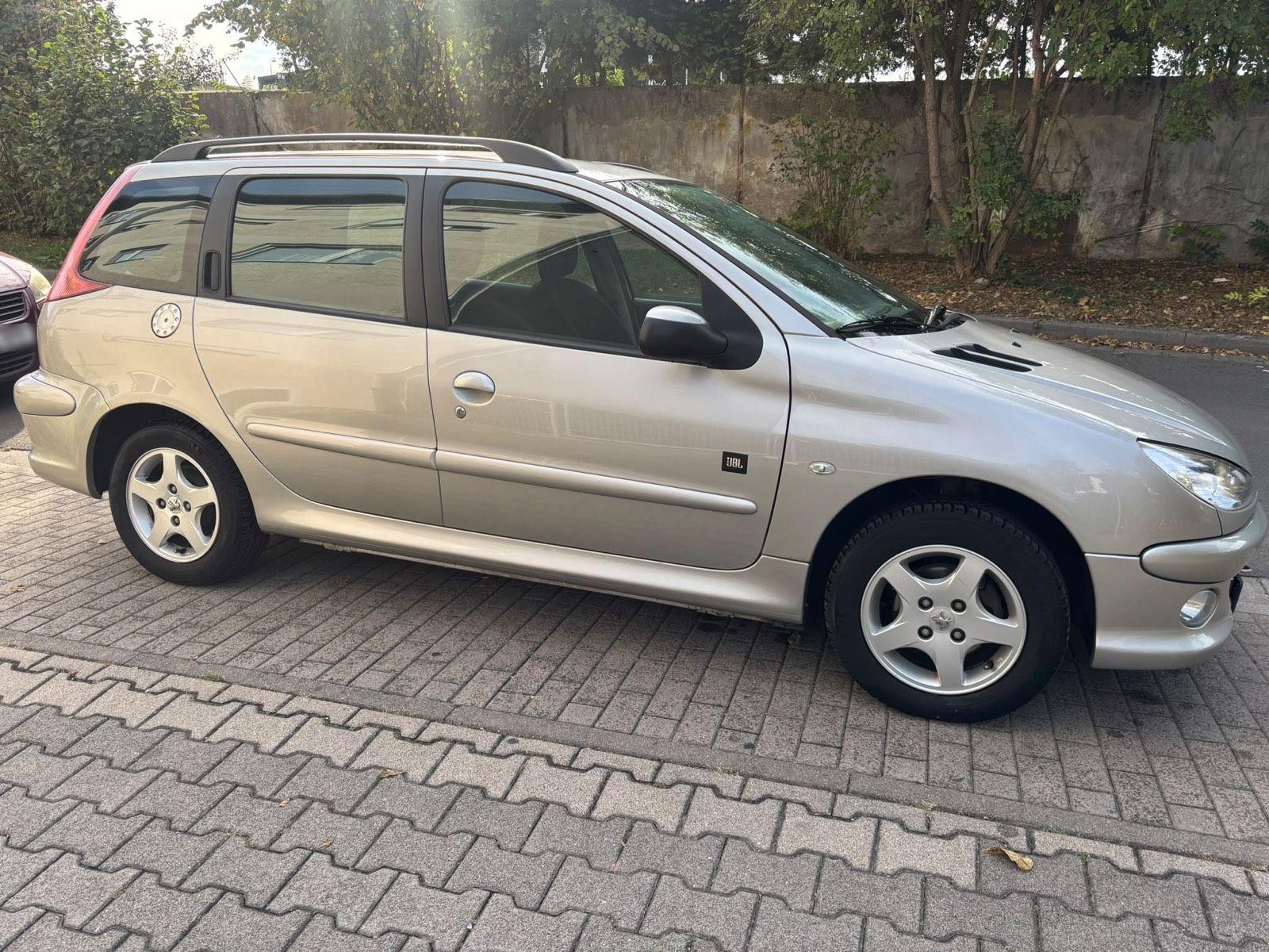 Peugeot  2006 — двигун 75 HP (55kW)
