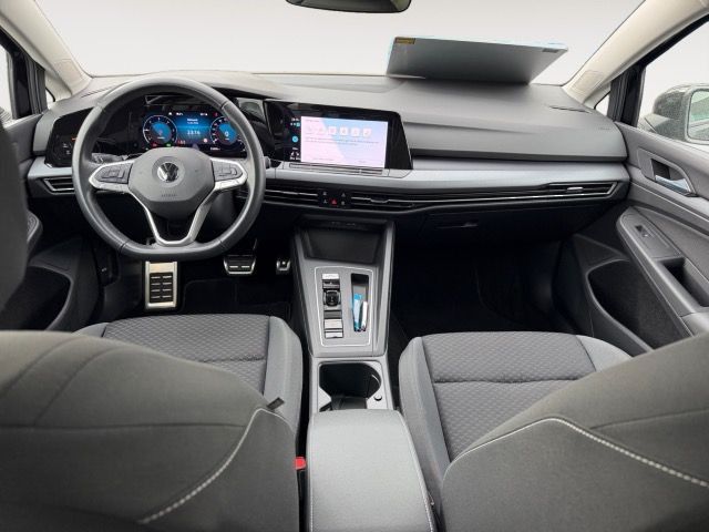 Volkswagen Golf - Bild 10