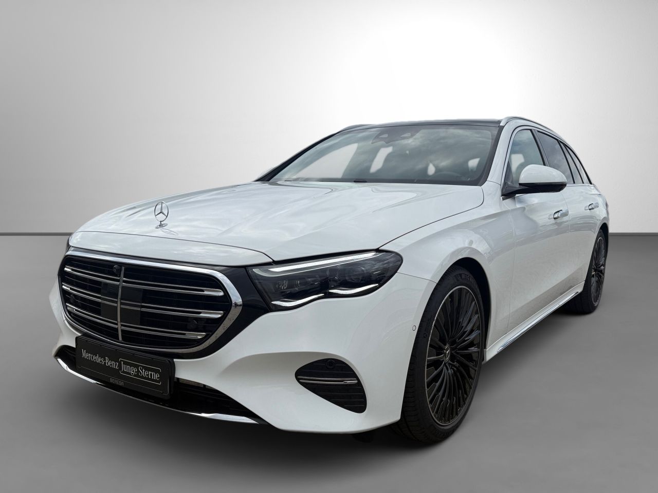 Mercedes-Benz E 300 e T Exclusive Superscreen AHK 20 Zoll AMG foto 2