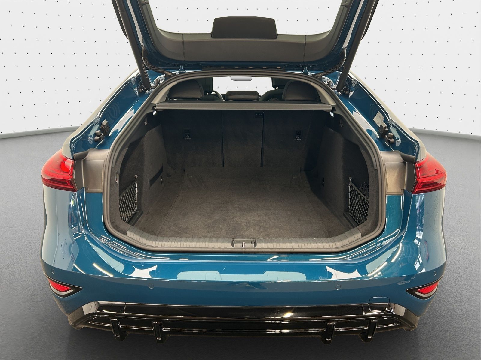 Audi A6 e-tron - Bild 12