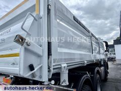 Iveco X-Way AD300X50Z HR OFF