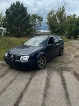 Volkswagen VW Bora Golf 4 2,3L V5 170ps mit TÜV viele... - Volkswagen Bora: V5