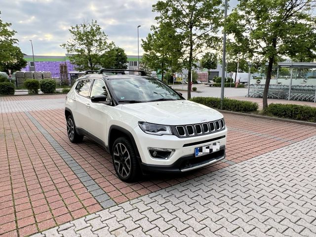 Jeep Compass 2.0 MultiJet Limited 4x4, AHK, Panorama