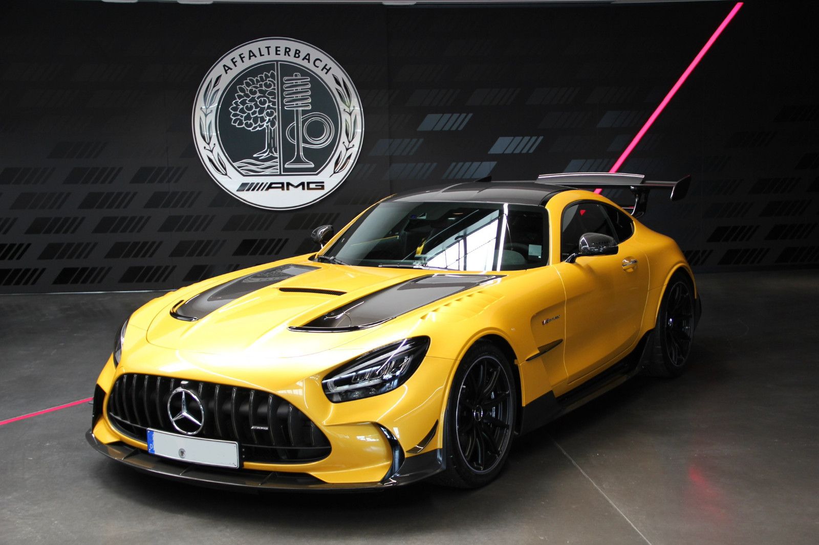 MERCEDES-BENZ AMG GT Black Series Solarbeam Sonderlackierung