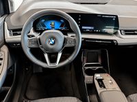 BMW 218 Active Tourer - Vorschau Bild 8