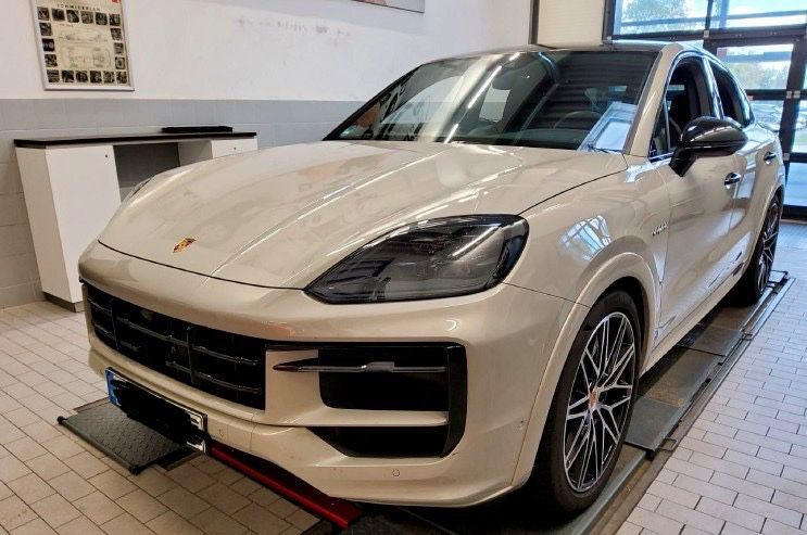 Image of Porsche Cayenne