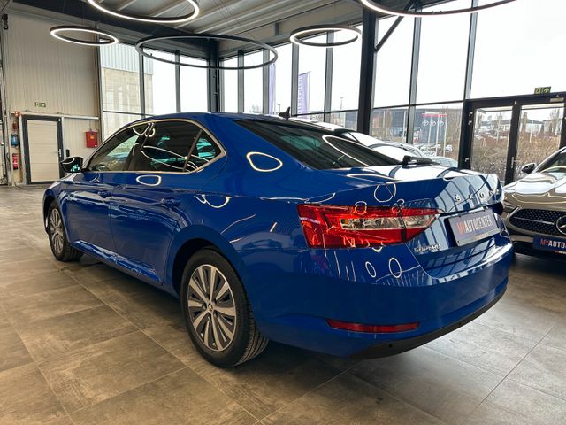 Skoda Superb Lim. Ambition *Navi*Virtuel*MwSt*