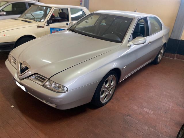 Alfa Romeo 166 2.0i V6 turbo cat Super