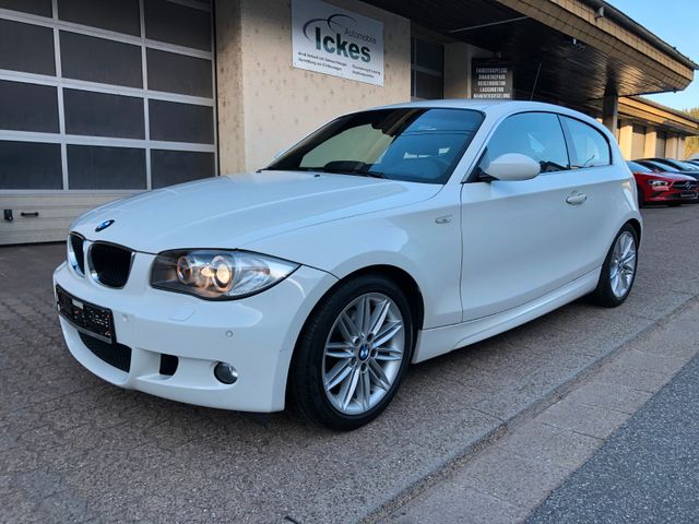 BMW 120d M-Sportpaket/Leder/Navi/PDC