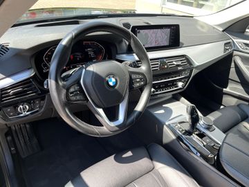 BMW 520 - 11