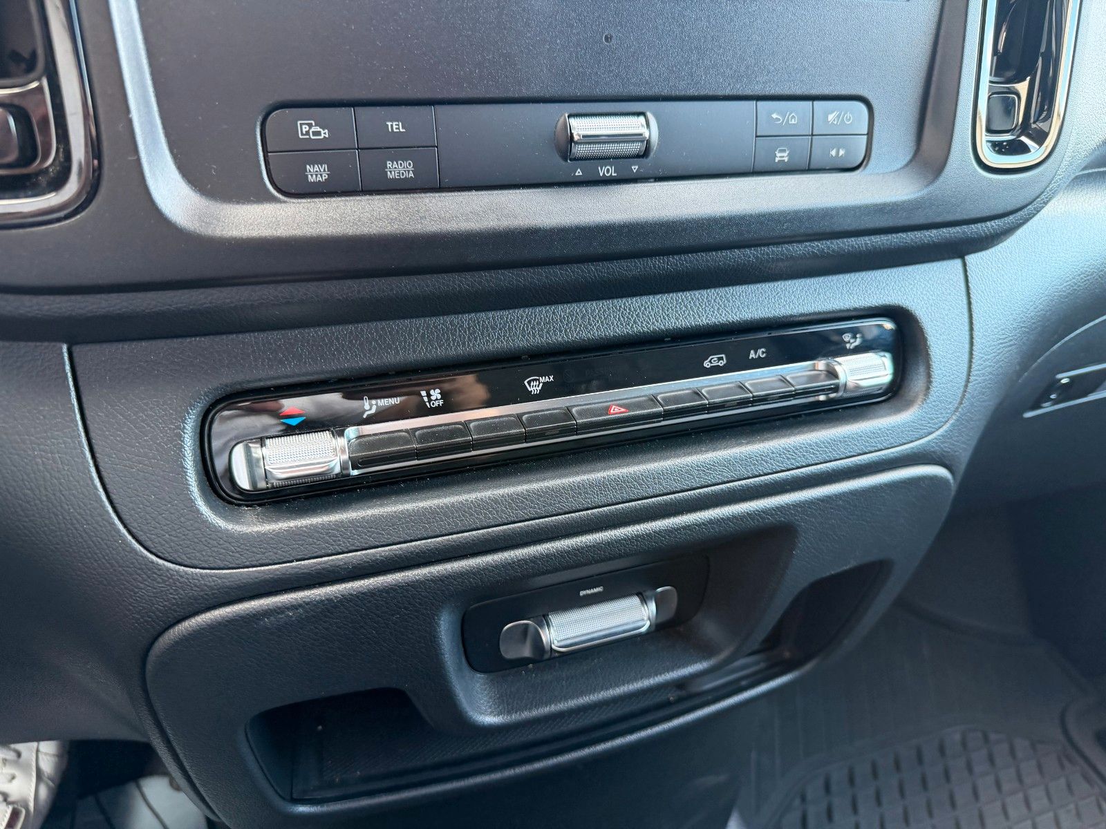Fahrzeugabbildung Mercedes-Benz Vito 116 CDI 9G Extral Klima Kamera AHK2,5to