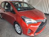 Toyota Yaris*EINPARKHILFE*KLIMA*SEHR GEPFLEGT*8 FACH BE - Toyota Yaris: Rot
