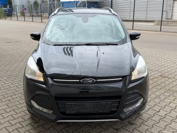 Ford Kuga - 3