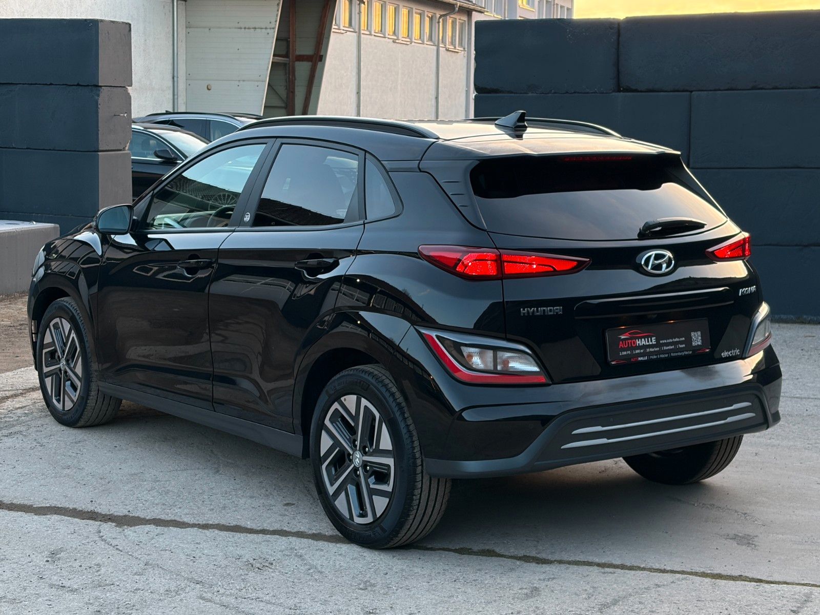 Fahrzeugabbildung Hyundai Kona Edition 30+ Elektro 2WD CarPlay LKA PDC LFA