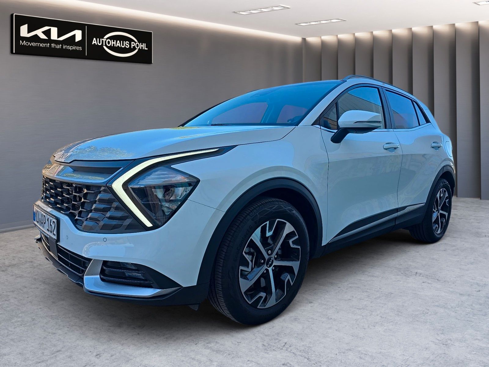 Fahrzeugabbildung Kia SPORTAGE 1.6T 48V 2WD DCT ULTIMATE STD