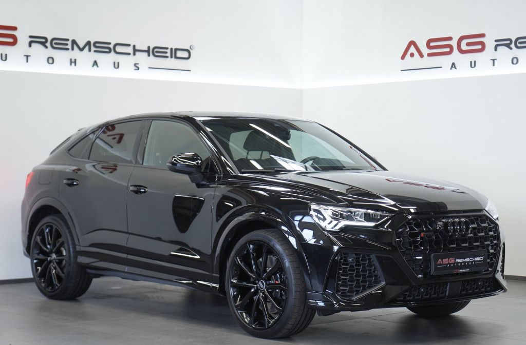 Audi Rsq3