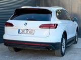 Volkswagen Touareg 3.0 V6 TDI 4MOTION #ACC #ParkAssist #AHK - VW Touareg Gebrauchtwagen in Stuttgart