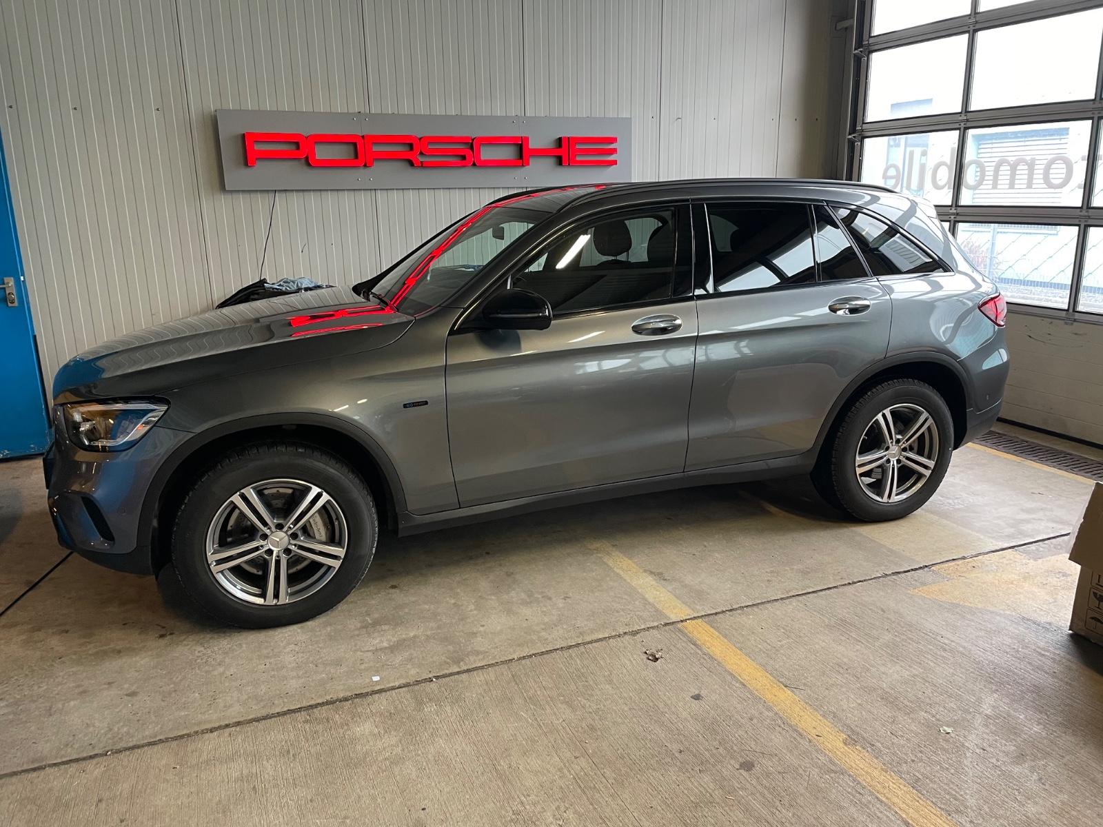 Mercedes-Benz GLC 300 GLC -Klasse GLC 300 e 4Matic