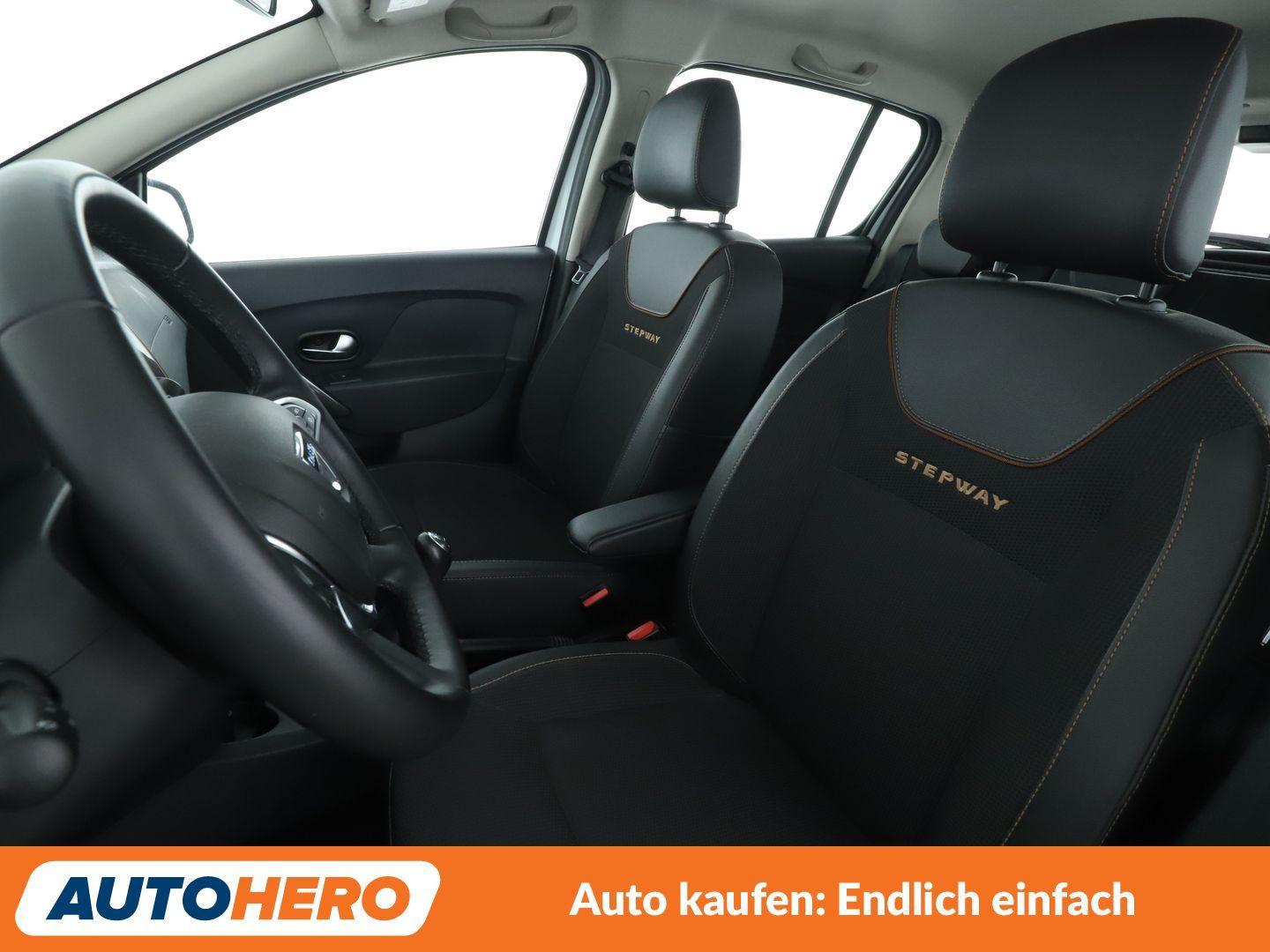 Dacia Sandero 0.9 TCe Stepway Celebration*TEMPO*PDC*SH