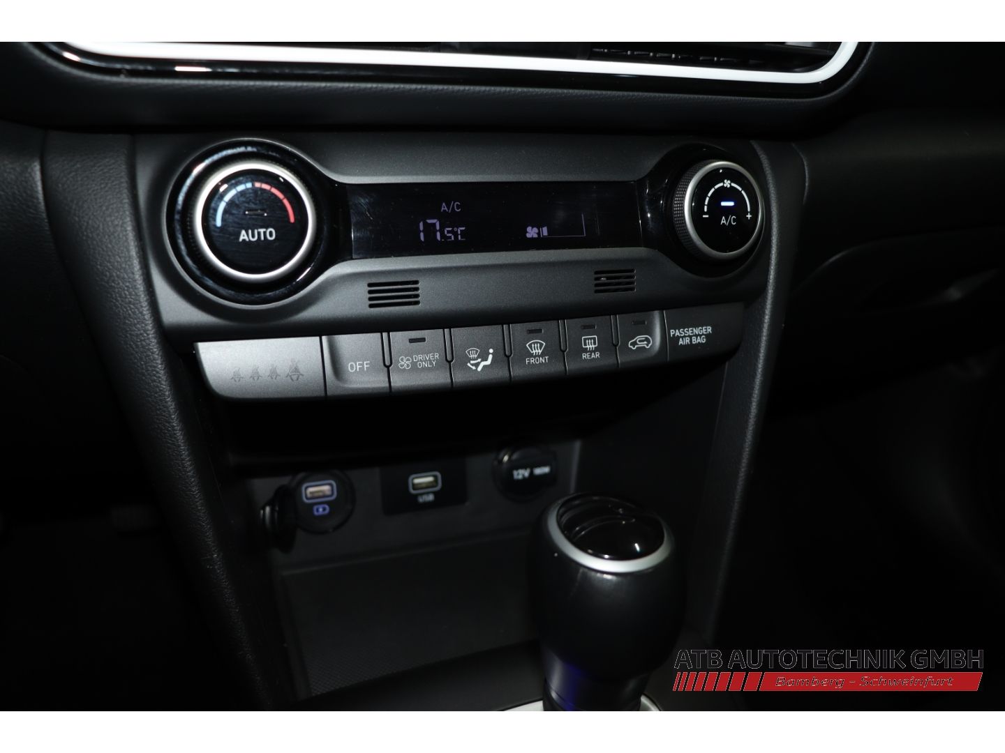 Fahrzeugabbildung Hyundai KONA Advantage Hybrid 1.6l GDI DCT Navi Soundsys