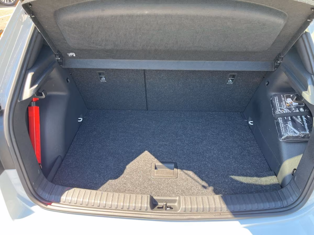 Skoda Fabia 130 LED/SHZ/SMARTLINK/RFK/TRAVEL/ GARANTIE, миниатюра 19