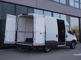 Iveco eDaily 35S14EV ZEV / 3,5t Anhängelast - Mobilbagger