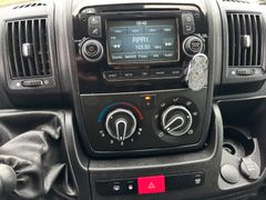 Fahrzeugabbildung Peugeot Boxer HDi 180,3.0L,L4,Pritsche,Doka 7-Sitzer,AHK