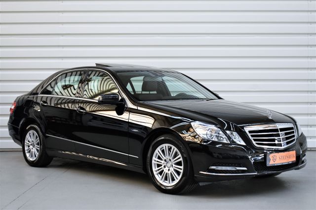 Mercedes-Benz E250 Elegance+ACC+Totwinkel+Bi-Xenon+33.300KM