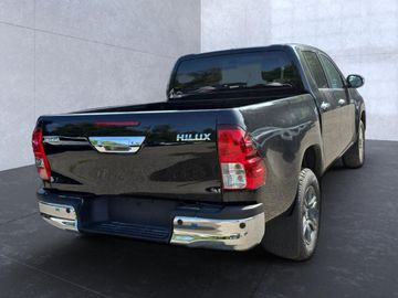 Toyota Hilux - 5
