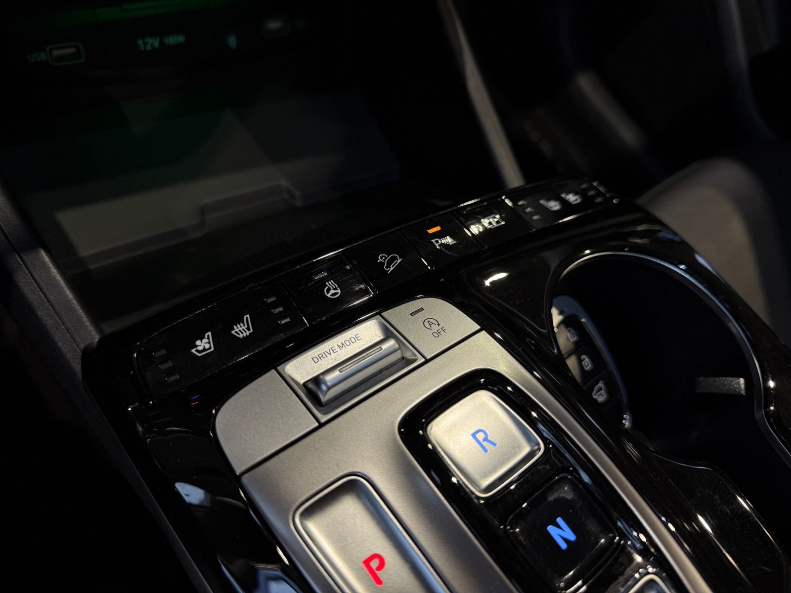 Fahrzeugabbildung Hyundai TUCSON Prime Mild-Hybrid AHK PANO 360° LEDER