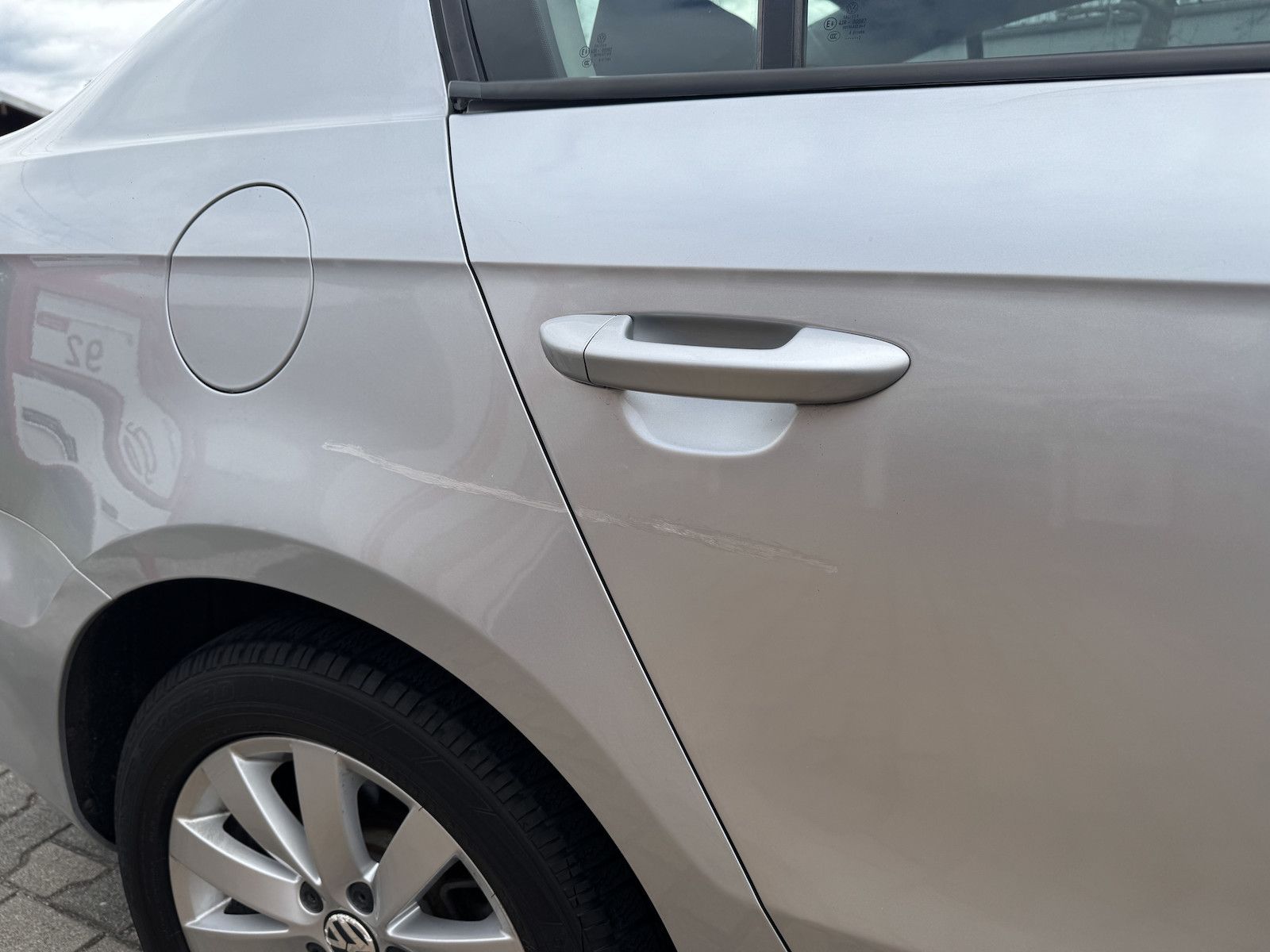 Fahrzeugabbildung Volkswagen Passat 1.4 TSI Limousine /Tempomat/Klimaauto/Fsh