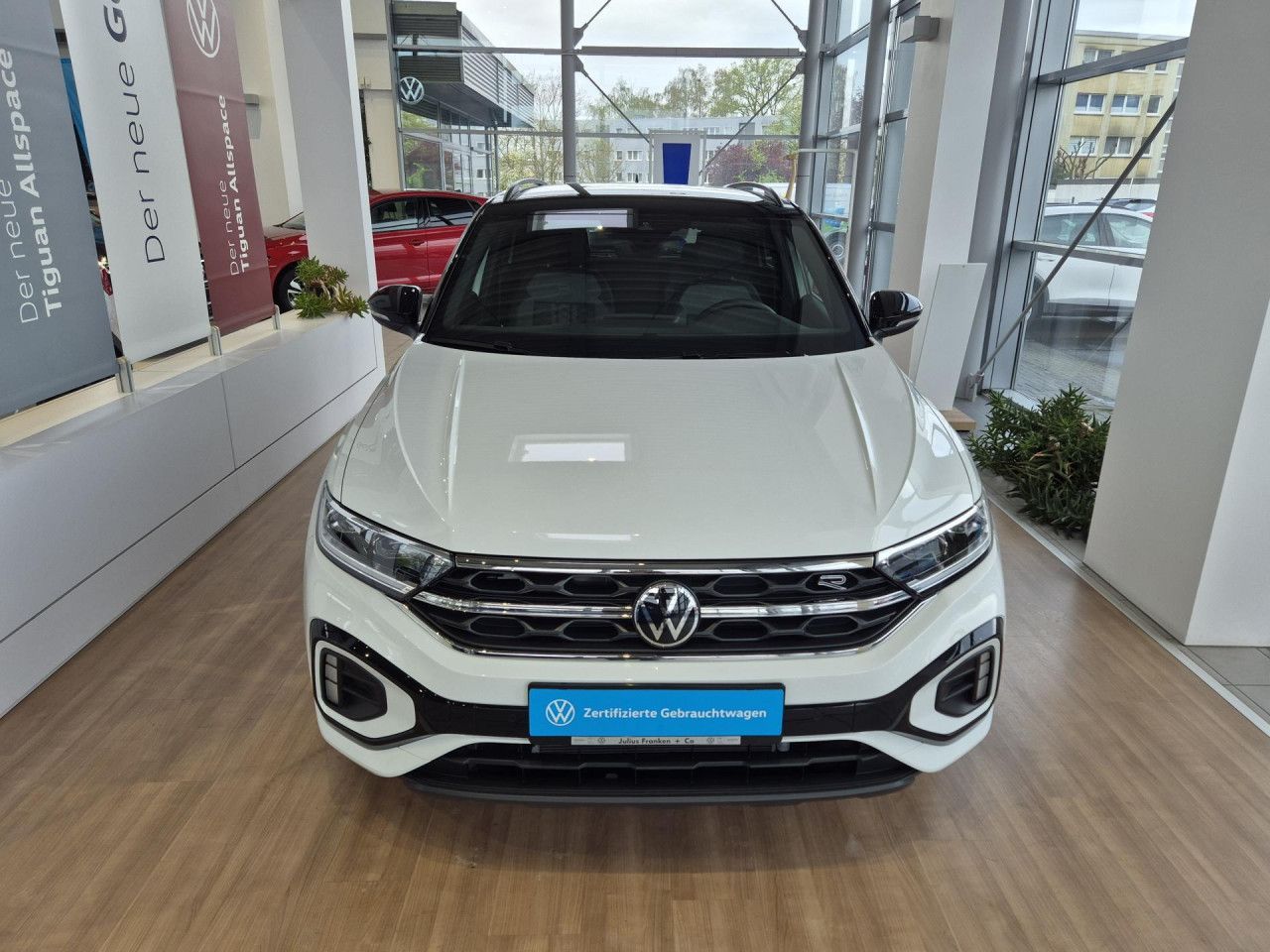 Volkswagen T-ROC R-Line IQ.DRIVE LM LED NAVI ACC DIGI foto 5