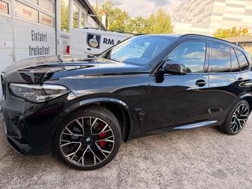 2020 BMW X5 M — миниатюра 17