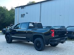 CHEVROLET Silverado 2500 Crew Cab 6.6l V8 Duramax TD