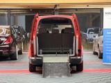 Volkswagen Caddy Behindertengerecht-Rampe - gebrauchte VW Caddy aus dem Jahr 2006