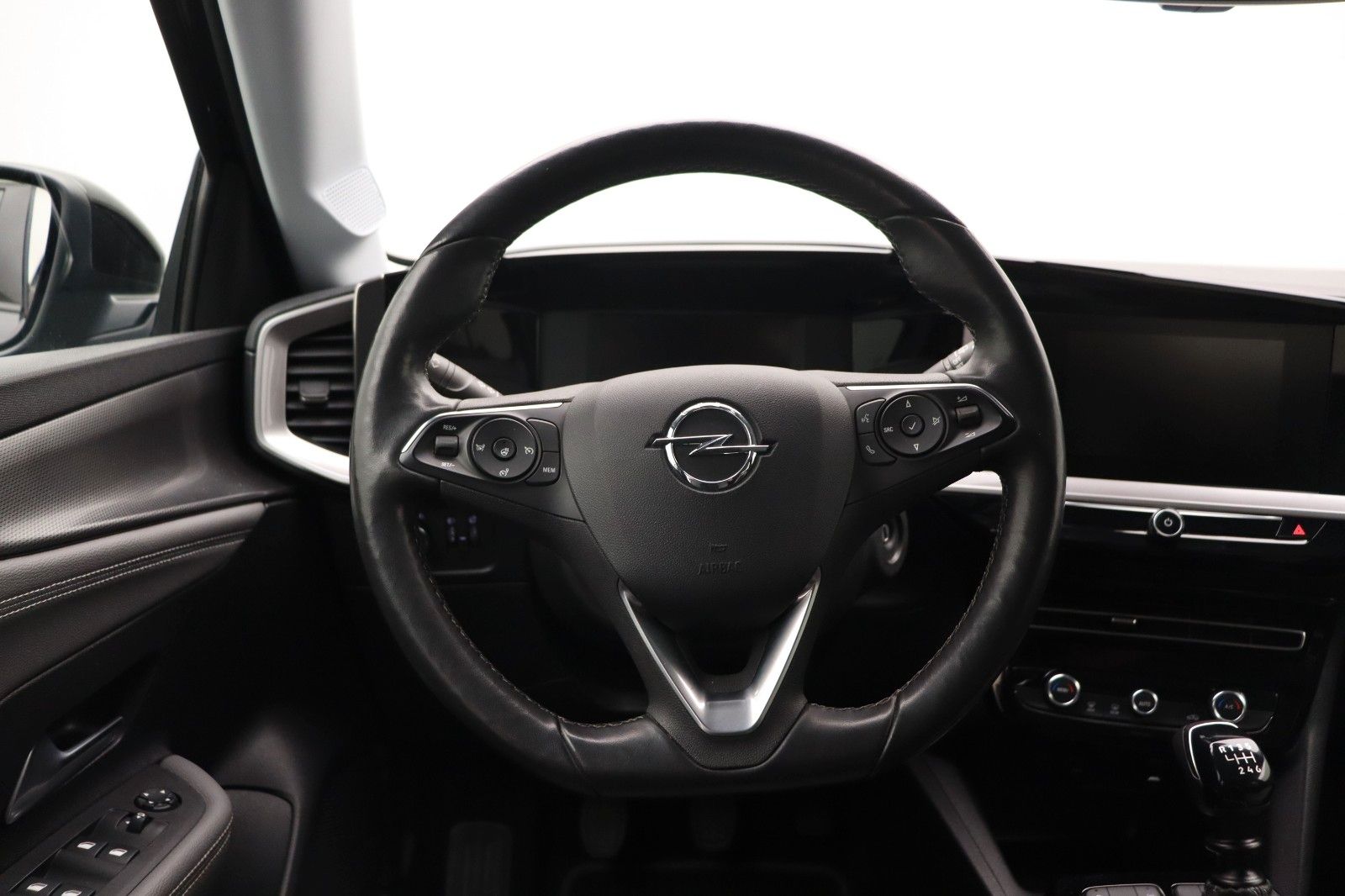 Fahrzeugabbildung Opel Mokka 1.2 Elegance LED KAMERA PDC