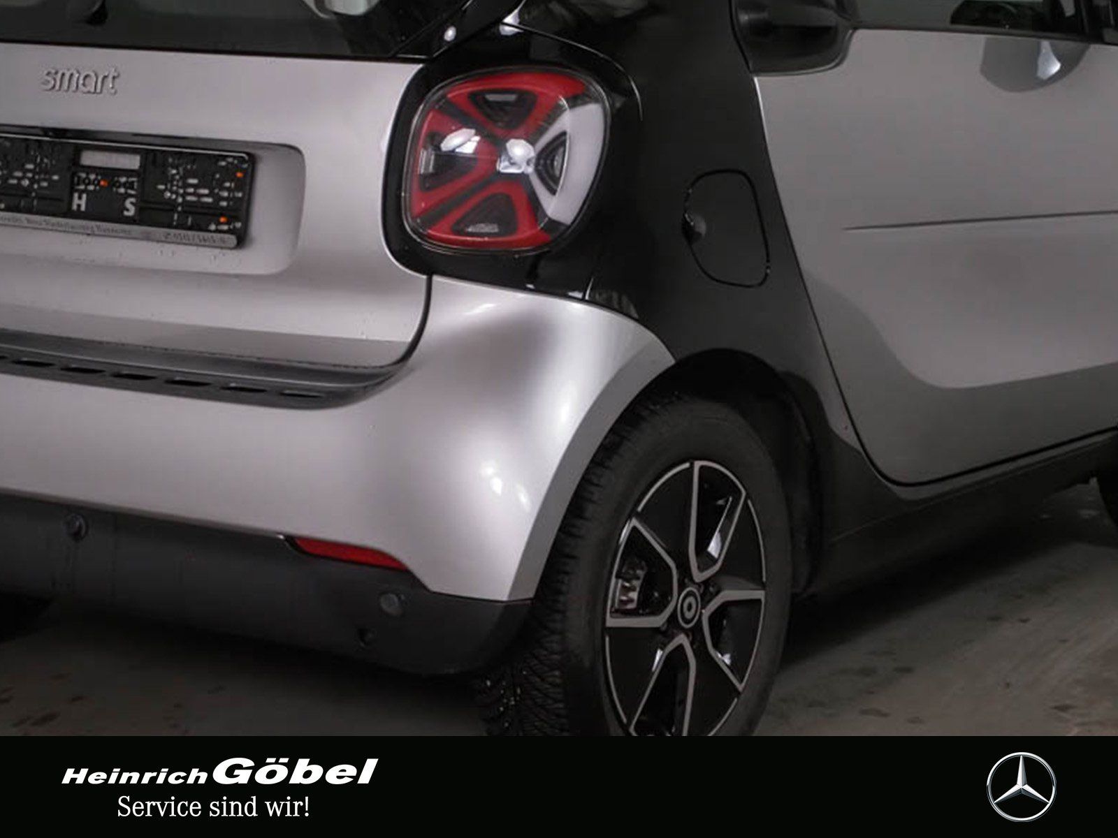 Fahrzeugabbildung Smart Smart Fortwo EQ Passion EXCLUSIVE+22KW-Bordlader