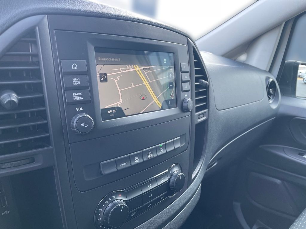 Fahrzeugabbildung Mercedes-Benz Vito 116 Mixto extralang 4x4 Navi PTS RFK Sitzh.