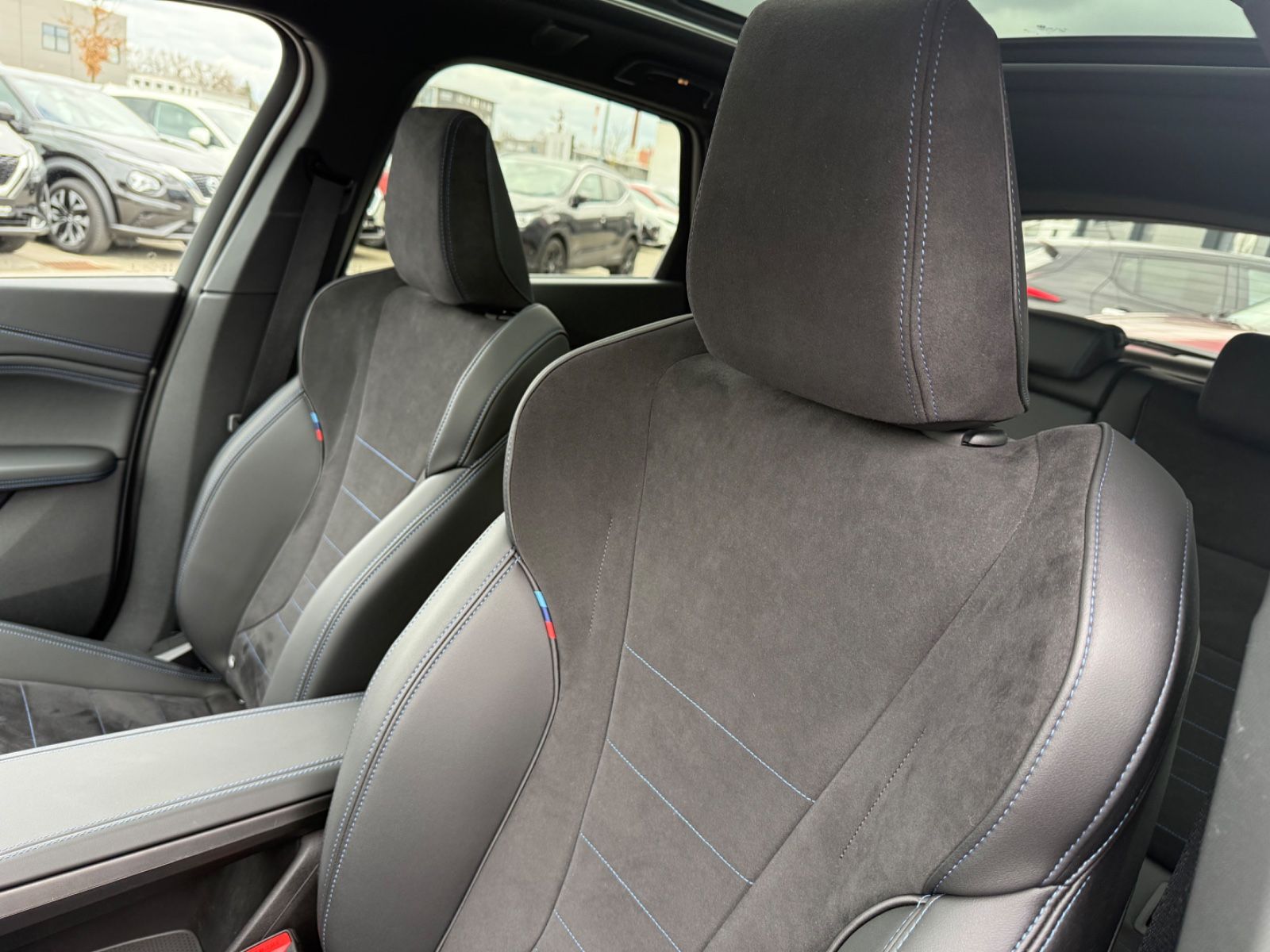 Fahrzeugabbildung BMW 2 Active Tourer 220 i M Sport