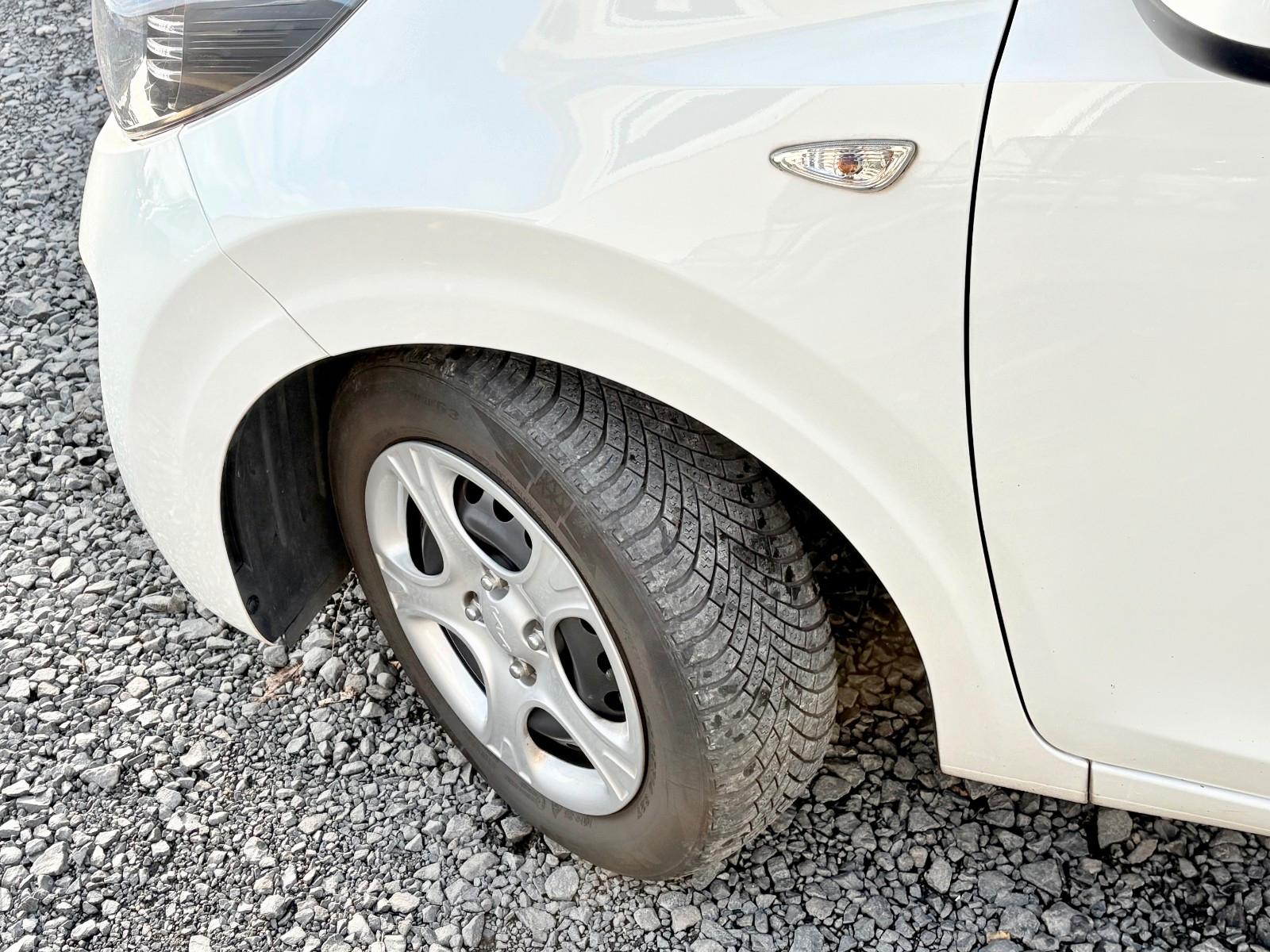 Kia Picanto Edition 7 Klima 1.HAND SCHECKHEFT
